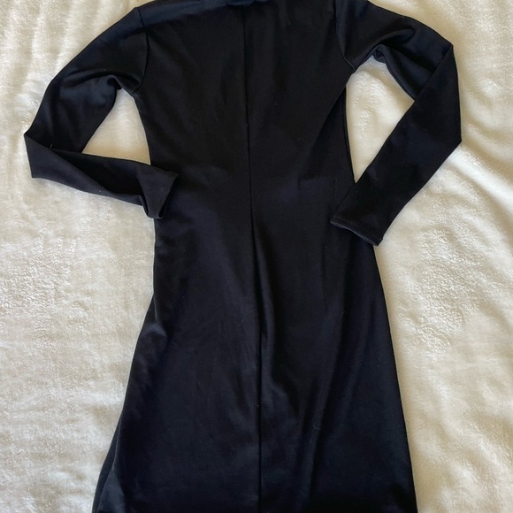 Socialite Black Long Sleeve Dress with Twist Detail - Picture 7 of 8
